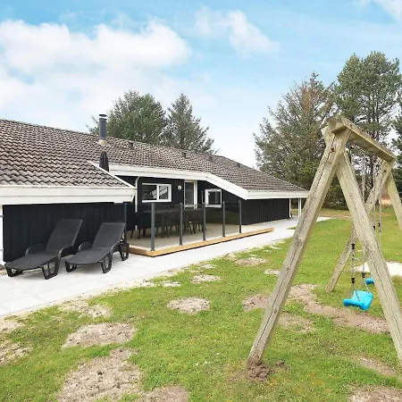 Falkevej Iv Holiday home