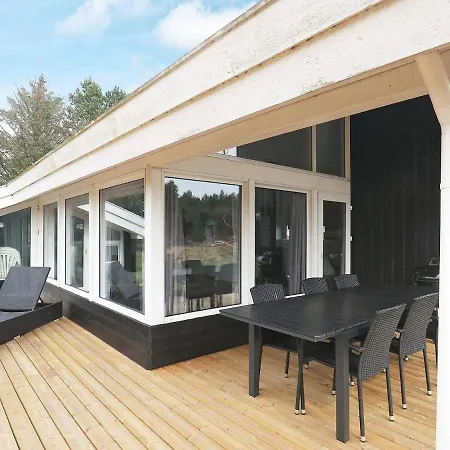 Holiday home Falkevej Iv Terpet