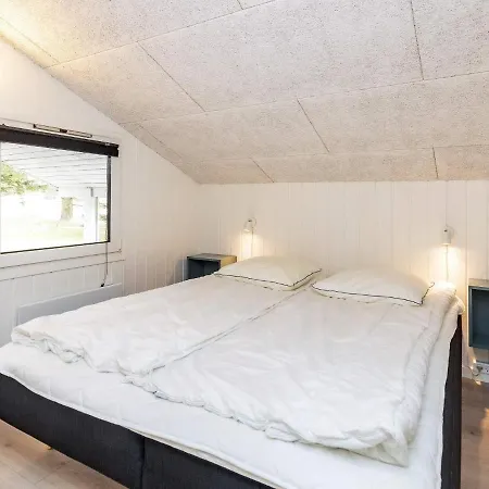 Holiday home Falkevej Iv